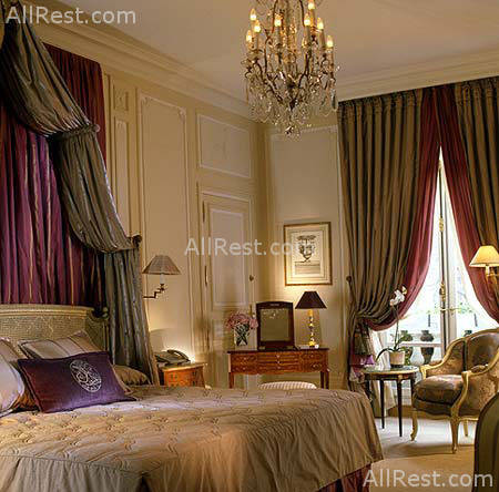 Hotel Plaza Athenee 11